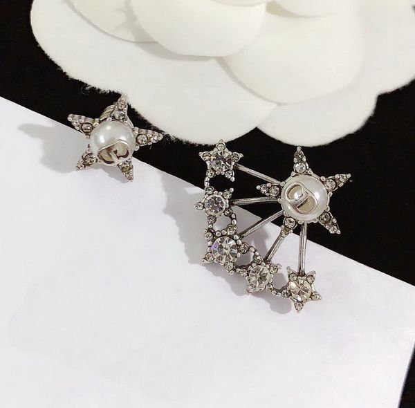 new designed vintage dangle earring micro inlays diamonds women's 18kgp retro brass d letter pendant celebrity ladies earring studs lux, Silver
new designed vintage dangle earring micro inlays diamonds women's 18kgp retro brass d letter pendant celebrity ladies earring studs lux, Silver