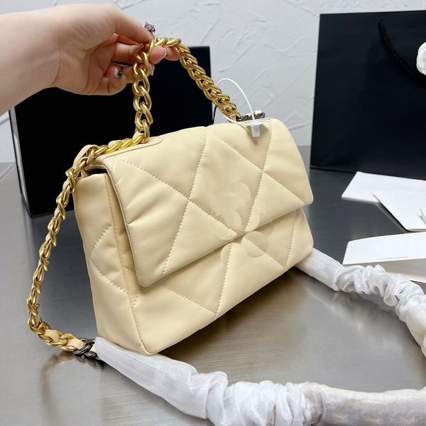 cc bag shoulder luxury lady bags mother's day gift thick chainhandbag fashion handbag classic designer bag young shoulder-bag girl shou
cc bag shoulder luxury lady bags mother's day gift thick chainhandbag fashion handbag classic designer bag young shoulder-bag girl shou