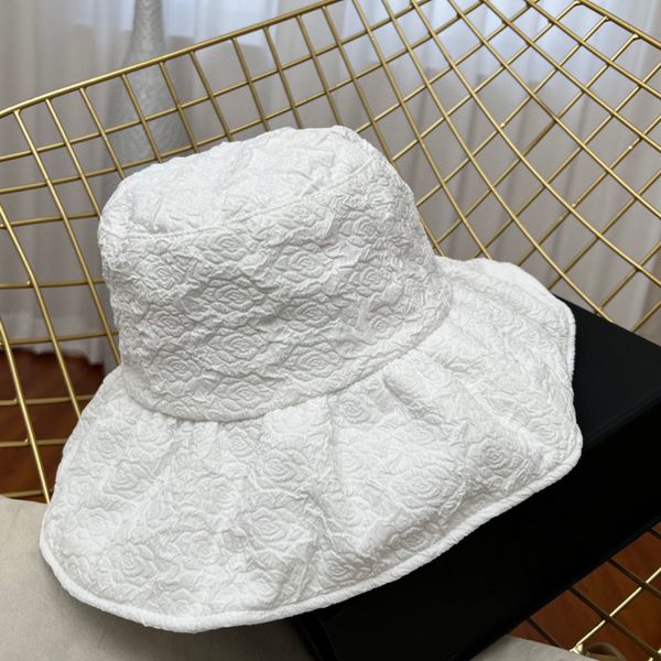bucket hat luxury designer fashion visor classic style large brim design for women very beautiful good, Blue;gray
bucket hat luxury designer fashion visor classic style large brim design for women very beautiful good, Blue;gray