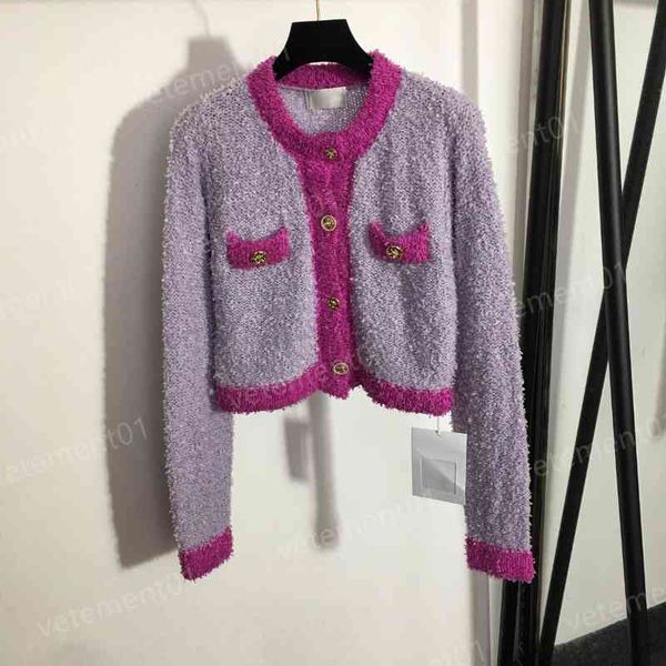 luxury womens jackets pearl-embellished gold button colorblock knit cardigan long sleeve jacket fashion designer women clothing, Black;brown
luxury womens jackets pearl-embellished gold button colorblock knit cardigan long sleeve jacket fashion designer women clothing, Black;brown
