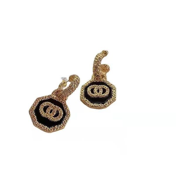 designer earrings classic style charm women's earrings fashion social party wedding engagement birthday gift very beautiful, Golden
designer earrings classic style charm women's earrings fashion social party wedding engagement birthday gift very beautiful, Golden