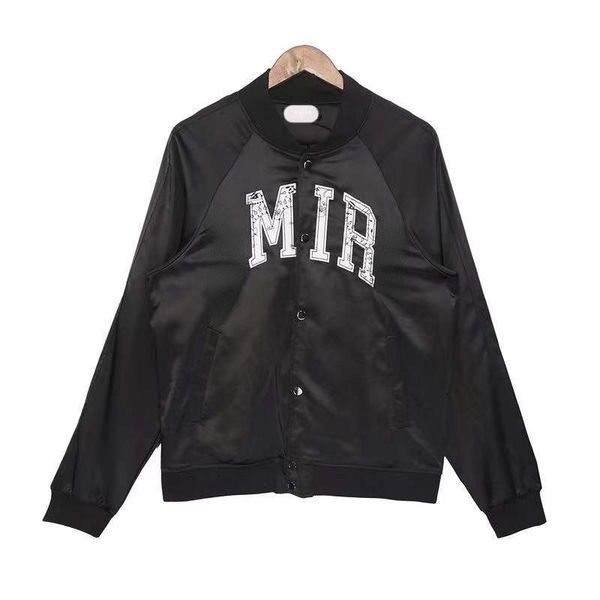 22ss am mens jacket designer baseball jackets letter embroidery loose casual coat american hip hop men women sportswear stand collar cardiga, Black;brown
22ss am mens jacket designer baseball jackets letter embroidery loose casual coat american hip hop men women sportswear stand collar cardiga, Black;brown