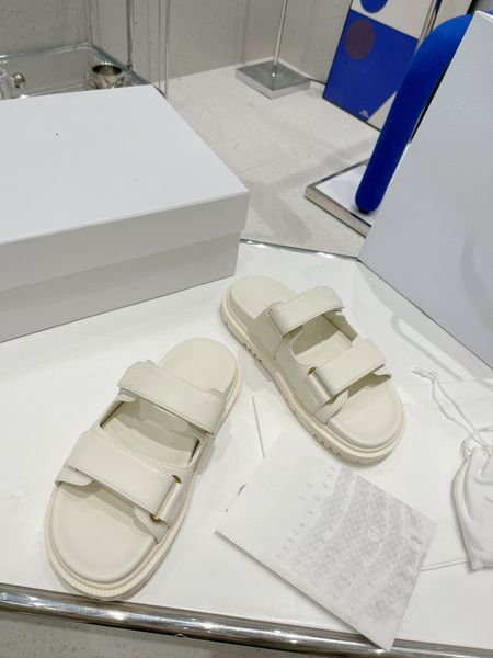 2022 fashion sandals genuine leather women slippers summer luxury flat slides ladies beach sandal party wedding oran slipper 0508, Black
2022 fashion sandals genuine leather women slippers summer luxury flat slides ladies beach sandal party wedding oran slipper 0508, Black