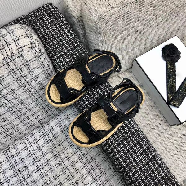 slipper bom dia flat mule 1a3r5m cool and stylish slipper 2 strap adjustment gold buckle ladies summer, Black
slipper bom dia flat mule 1a3r5m cool and stylish slipper 2 strap adjustment gold buckle ladies summer, Black