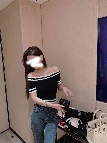 women's knits & tees spring and summer 2022 off shoulder slim fitting short sleeved sweater female star striped collar o6f7, White
women's knits & tees spring and summer 2022 off shoulder slim fitting short sleeved sweater female star striped collar o6f7, White