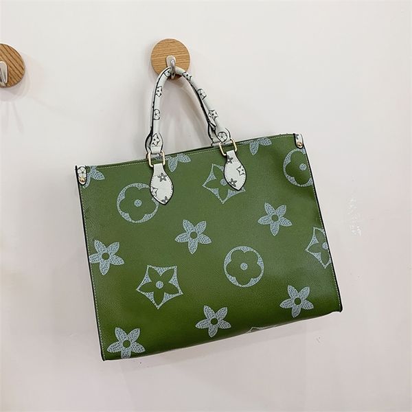 40% off 2022 trendy s new fashion large capacity portable tote bag single shoulder old flower women's bag
40% off 2022 trendy s new fashion large capacity portable tote bag single shoulder old flower women's bag