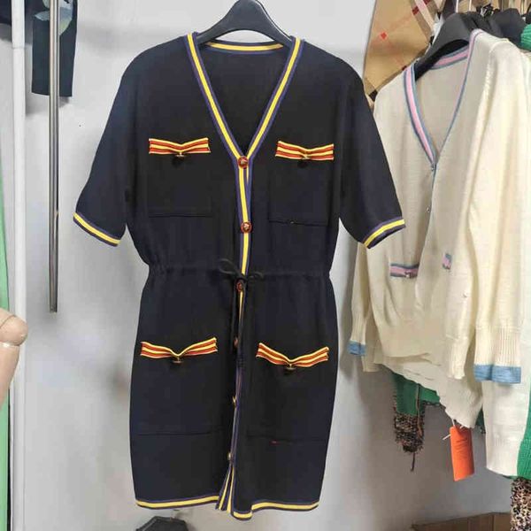 casual dresses shenzhen nanyou french college style women's dress belt pocket tiger metal button loose skirt in spring and summer, Black;gray
casual dresses shenzhen nanyou french college style women's dress belt pocket tiger metal button loose skirt in spring and summer, Black;gray