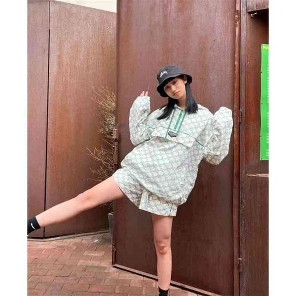 women's tracksuits chaopai spring and summer fashion hooded sunscreen pullover jacket with high waist casual shorts set bgyt f6qu, Gray
women's tracksuits chaopai spring and summer fashion hooded sunscreen pullover jacket with high waist casual shorts set bgyt f6qu, Gray