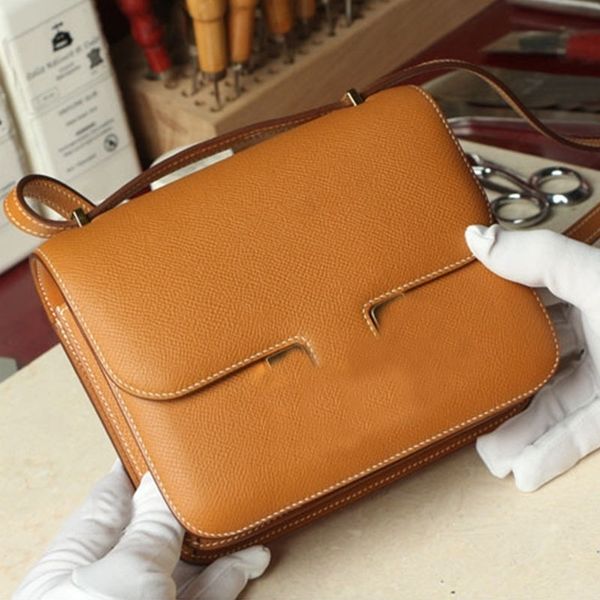 designer kangkanss bag luxury women handbags h buckle bag women's stewardess small pure leather high-grade square 2022 trend tt
designer kangkanss bag luxury women handbags h buckle bag women's stewardess small pure leather high-grade square 2022 trend tt