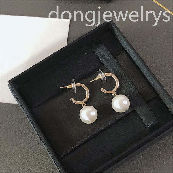 earrings ear cuff minimalist pearl earings designer earring women charm classic gold earring dongjewelrys simple dangle chandelier fashion, Golden
earrings ear cuff minimalist pearl earings designer earring women charm classic gold earring dongjewelrys simple dangle chandelier fashion, Golden