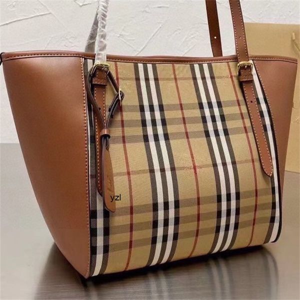 designer luxury burbrerity bags for women brown crossbody handbags vintage burbrery leather wallet paris plaid the totes bag fashion purses 
designer luxury burbrerity bags for women brown crossbody handbags vintage burbrery leather wallet paris plaid the totes bag fashion purses