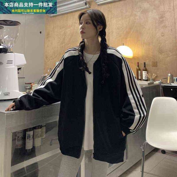fat large jin sweater baseball suit thin coat spring and autumn new splicing loose jacket women, Black;brown
fat large jin sweater baseball suit thin coat spring and autumn new splicing loose jacket women, Black;brown