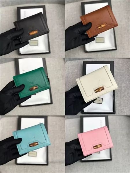women short wallet leather black bag style purse card holders with gift box, Red;black
women short wallet leather black bag style purse card holders with gift box, Red;black