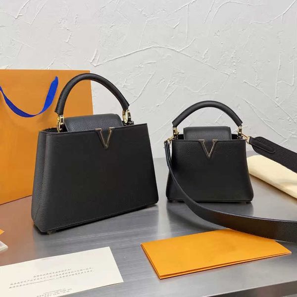 2022 capucines star style handbag lady tote bag women hand bags litchee pattern genuine leather shoulder bags famous crossbody bag333t
2022 capucines star style handbag lady tote bag women hand bags litchee pattern genuine leather shoulder bags famous crossbody bag333t