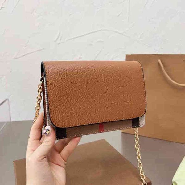 designer luxury burbrerity bags for women brown crossbody handbags vintage burbrery leather wallet paris plaid the totes bag fashion purses
designer luxury burbrerity bags for women brown crossbody handbags vintage burbrery leather wallet paris plaid the totes bag fashion purses