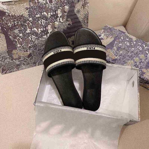 luxury slippers designer sandals women fashion electric embroidered sandal beach shoes, Black
luxury slippers designer sandals women fashion electric embroidered sandal beach shoes, Black