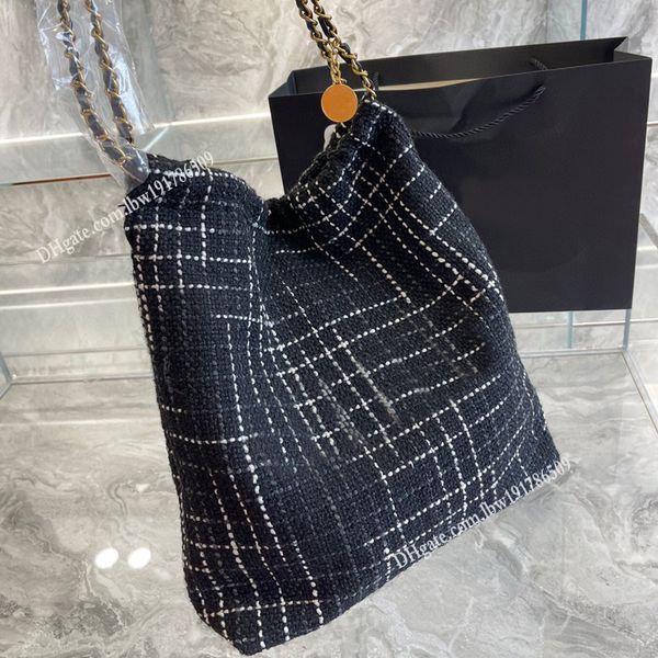 fashion 2022 designers women the totes bags luxurys lady shoulder bags nylon canvas beach bag handbags classic embroidered letters tote chai
fashion 2022 designers women the totes bags luxurys lady shoulder bags nylon canvas beach bag handbags classic embroidered letters tote chai