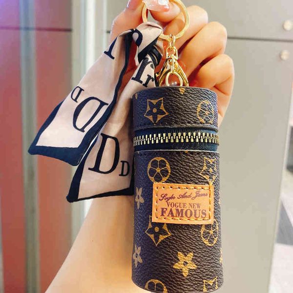 1pcs fashion mini bucket bag keychain creative cute key chain for women men silk scarf old flower leather decoration keyrings, Slivery;golden
1pcs fashion mini bucket bag keychain creative cute key chain for women men silk scarf old flower leather decoration keyrings, Slivery;golden