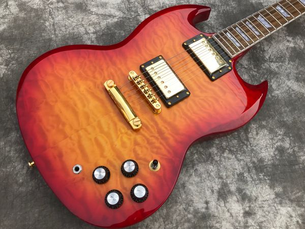 electric guitar body mahogany fingerboard rosewood qulited maple can customize good quality
electric guitar body mahogany fingerboard rosewood qulited maple can customize good quality