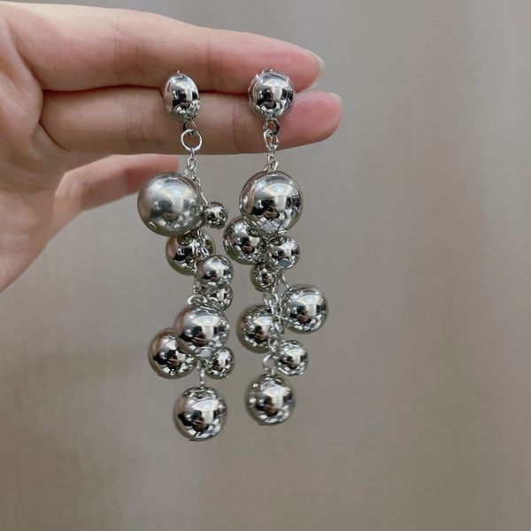 fashion jewelry ball tassel earring 2022 trend personality silvery plating dangle earrings for women party gifts, Silver
fashion jewelry ball tassel earring 2022 trend personality silvery plating dangle earrings for women party gifts, Silver