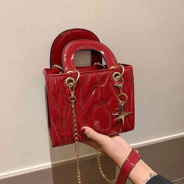 fashion luxury bag wholesale women's high sense new trendy versatile msenger chain
fashion luxury bag wholesale women's high sense new trendy versatile msenger chain