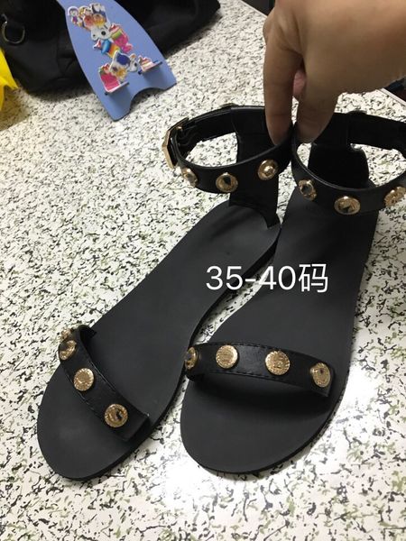 women slippers sandals mules flat slides sneakers canvas shoe white black outdoor beach slipper trainers 0520
women slippers sandals mules flat slides sneakers canvas shoe white black outdoor beach slipper trainers 0520