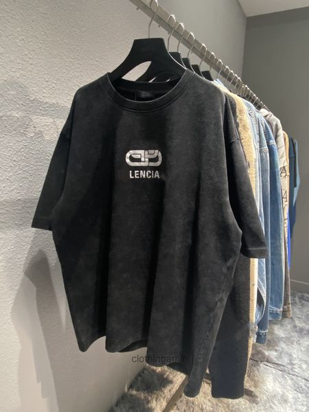 2022 designer t shirts shirt balencaigass high 21ss style worn out washed latch lettered couple os loose short sleeve t-shirt, White;black
2022 designer t shirts shirt balencaigass high 21ss style worn out washed latch lettered couple os loose short sleeve t-shirt, White;black