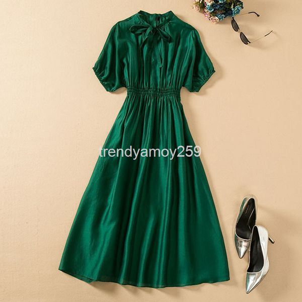 casual dresses spring and summer fashion scarf collar short sleeve celebrity dress medium long elastic dark green skirt, Black;gray
casual dresses spring and summer fashion scarf collar short sleeve celebrity dress medium long elastic dark green skirt, Black;gray