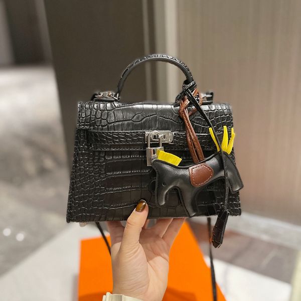brand designer bags handbag women's fashion messenger bags luxury crocodile pattern mini shoulder bag with box
brand designer bags handbag women's fashion messenger bags luxury crocodile pattern mini shoulder bag with box