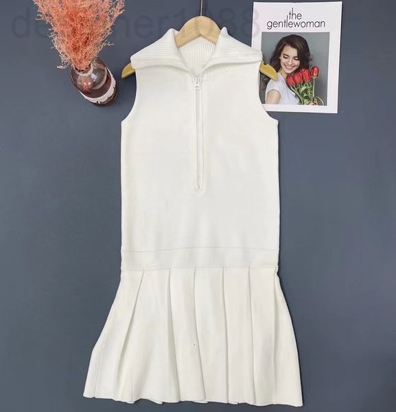 casual dresses designer sleeveless white dress women's 2022 new niche design zipper v-neck small pleated lace a-line skirt bkj6, Black;gray
casual dresses designer sleeveless white dress women's 2022 new niche design zipper v-neck small pleated lace a-line skirt bkj6, Black;gray