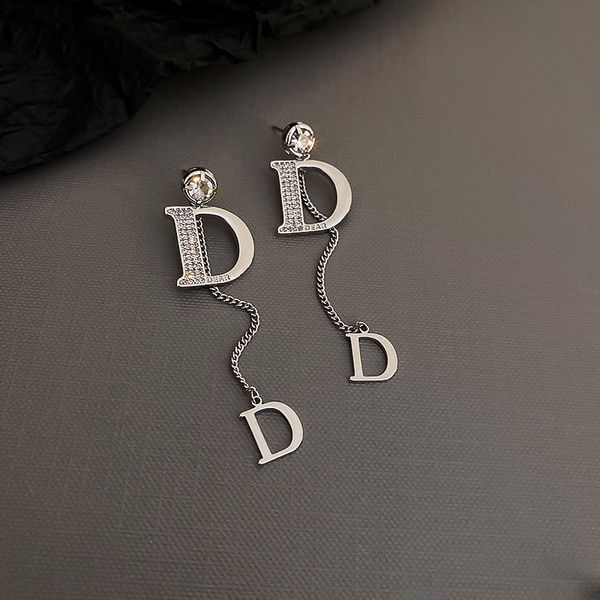 925 silver needle zircon letter mechanical rabbit earrings personalized minority simple cold style earrings internet influencer temperamenta, Golden
925 silver needle zircon letter mechanical rabbit earrings personalized minority simple cold style earrings internet influencer temperamenta, Golden