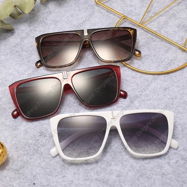 korean designer fashion box sunglasses simple womens trend anti ultraviolet glasses medusa sunglasses, White;black
korean designer fashion box sunglasses simple womens trend anti ultraviolet glasses medusa sunglasses, White;black
