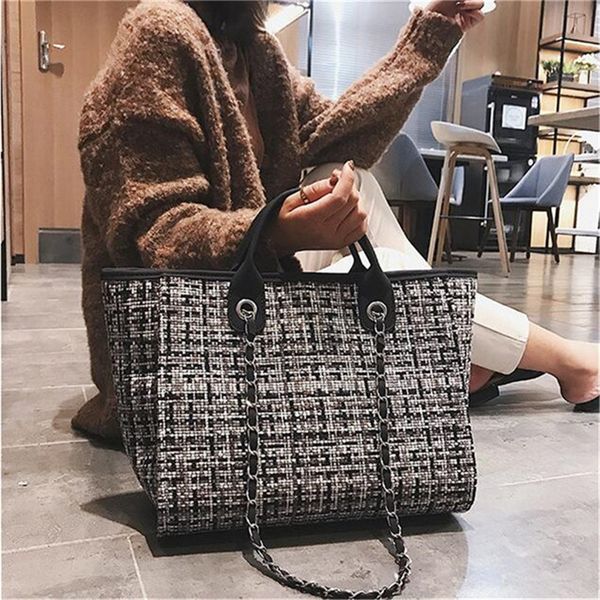 designers handbag luxurys handbags ladies chain shoulder bag patent leather diamond luxury evening bags cross body bag luxuryhandbags888
designers handbag luxurys handbags ladies chain shoulder bag patent leather diamond luxury evening bags cross body bag luxuryhandbags888