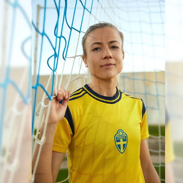 soccer jerseys larsson 2022 2023 sweden ibrahimovic 21 22 23 kallstrom home away football shirt national team toivonen marcus berg uniforms, Black;yellow
soccer jerseys larsson 2022 2023 sweden ibrahimovic 21 22 23 kallstrom home away football shirt national team toivonen marcus berg uniforms, Black;yellow
