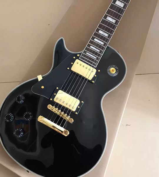 new arrival electric guitar body mahogany rosewood fingerboard gold hardware , support customize left hand
new arrival electric guitar body mahogany rosewood fingerboard gold hardware , support customize left hand
