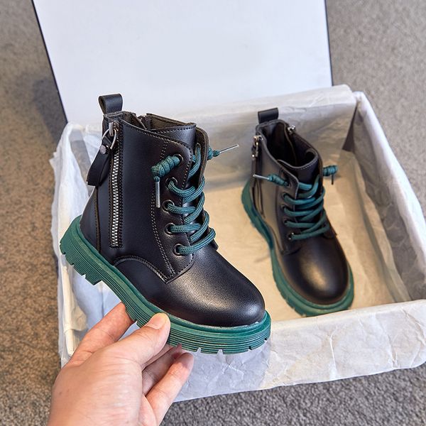 autumn winter korean patent leather low heels boots children' shoes girls short boots casual side zipper kids boot e08153 220808, Black;grey
autumn winter korean patent leather low heels boots children' shoes girls short boots casual side zipper kids boot e08153 220808, Black;grey