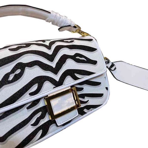 2022 early spring new bags for women popular fashion tiger pattern seri staff bag single shoulder messenger handbag trendy
2022 early spring new bags for women popular fashion tiger pattern seri staff bag single shoulder messenger handbag trendy