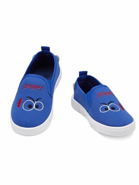 letter graphic canvas slip on shoes she, Black;grey
letter graphic canvas slip on shoes she, Black;grey