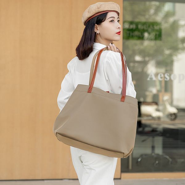 shoulder tote bags for women luxury shopper shopping travel toiletry nylon simple ladies commute handbags
shoulder tote bags for women luxury shopper shopping travel toiletry nylon simple ladies commute handbags