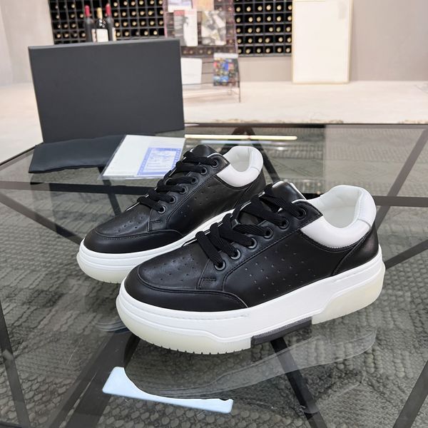 men low cut board shoes classic black white leather stitching thick bottom height increasing shoe men leisure sports trainers designer luxur
men low cut board shoes classic black white leather stitching thick bottom height increasing shoe men leisure sports trainers designer luxur