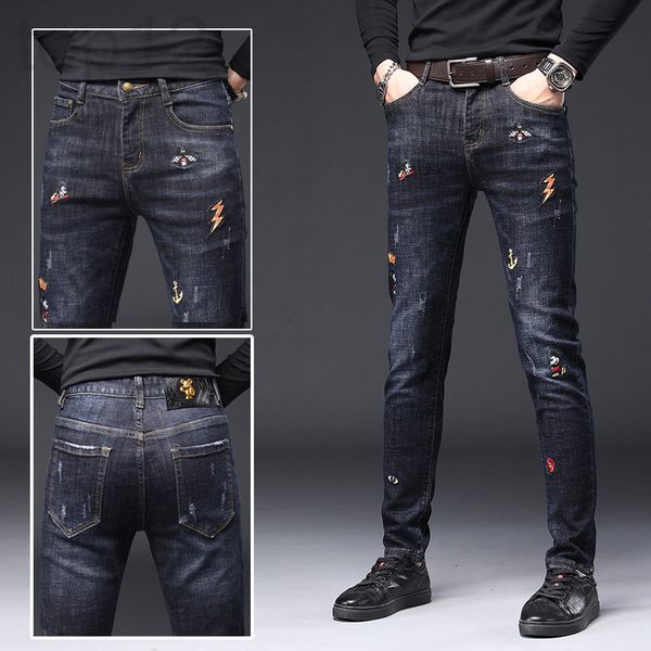 men's jeans designer 2021 spring and autumn new style personalized little bee embroidery drill fashion handsome slim legged jeans men&#, Blue
men's jeans designer 2021 spring and autumn new style personalized little bee embroidery drill fashion handsome slim legged jeans men&#, Blue