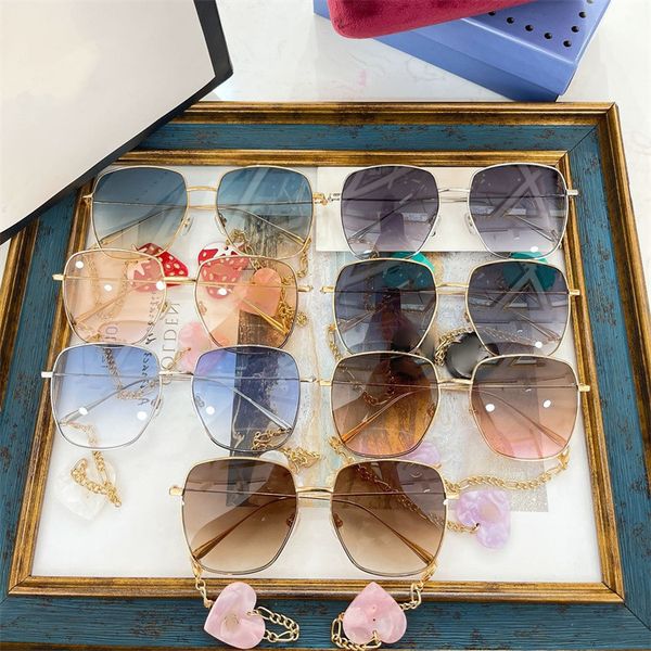 50% discount for factory direct salesg family's new strawberry love pendant chain box sunglasses net red same sunglasses gg1031, White;black 
50% discount for factory direct salesg family's new strawberry love pendant chain box sunglasses net red same sunglasses gg1031, White;black