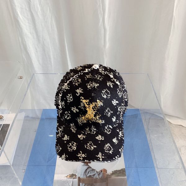 2023 ball caps hat luxury designer casquette embroidered baseball cap classic style for men and women sunshade sports s, Blue;gray
2023 ball caps hat luxury designer casquette embroidered baseball cap classic style for men and women sunshade sports s, Blue;gray