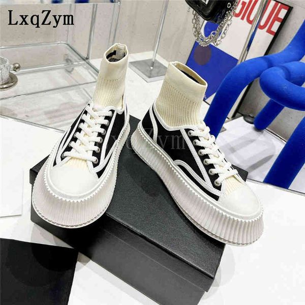 dress shoes big head lace up canvas women platform round toe sock lady walking trainers outdoor thick bottom sneakers, Black
dress shoes big head lace up canvas women platform round toe sock lady walking trainers outdoor thick bottom sneakers, Black