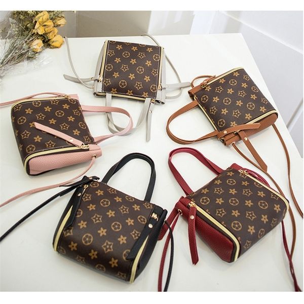 pu leather zipper letters kids girls portable bucket messenger handbag retro casual high-capacity outdoor travel makeup one-shoulder bags cr, Black
pu leather zipper letters kids girls portable bucket messenger handbag retro casual high-capacity outdoor travel makeup one-shoulder bags cr, Black