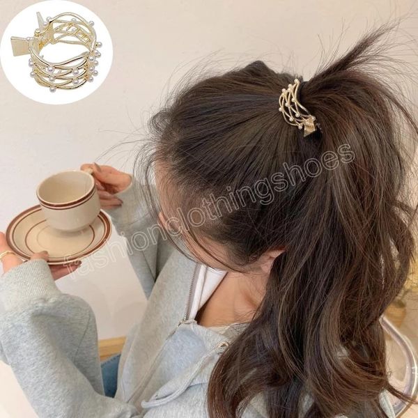 sweet round pearl hair clips for women girls hair claw chic barrettes hairpins styling fashion mini ponytail holder, Slivery;white
sweet round pearl hair clips for women girls hair claw chic barrettes hairpins styling fashion mini ponytail holder, Slivery;white