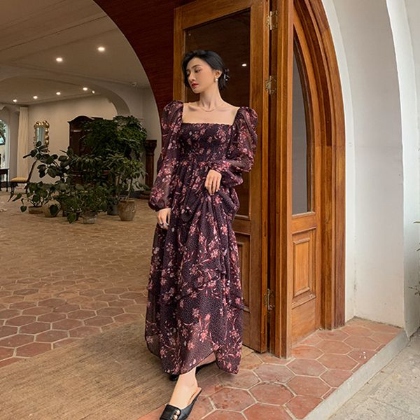 spring chiffon dress new french square collar floral slender lady gentle wind niche super fairy long skirt, Black;gray
spring chiffon dress new french square collar floral slender lady gentle wind niche super fairy long skirt, Black;gray