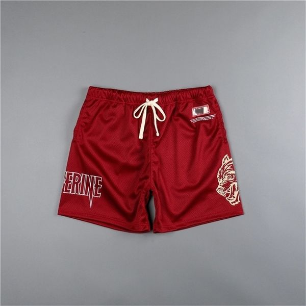 running basketball fitness breathable pants mesh fast dry men s fashionable sports shorts trend handsome summer bottoms 220715, White;black
running basketball fitness breathable pants mesh fast dry men s fashionable sports shorts trend handsome summer bottoms 220715, White;black
