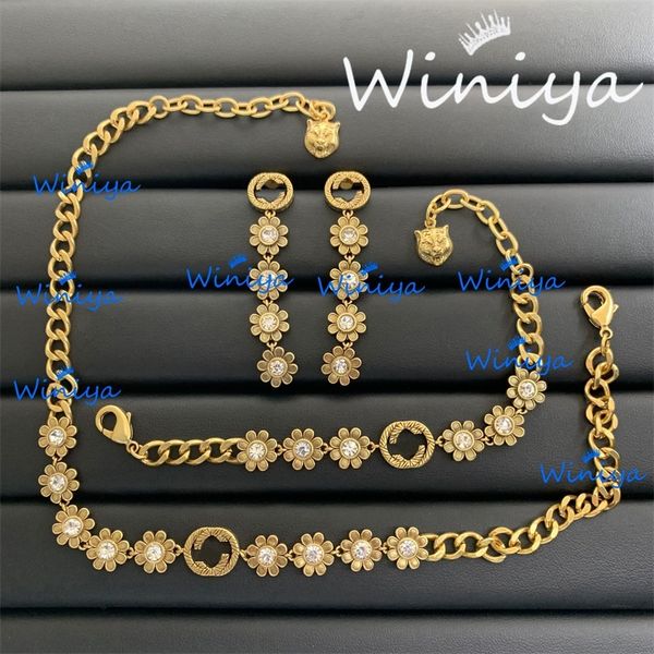 20% off 2022 jewelry family necklace new letter inlaid flower neck chain bracelet earrings temperament fashion set, Silver
20% off 2022 jewelry family necklace new letter inlaid flower neck chain bracelet earrings temperament fashion set, Silver