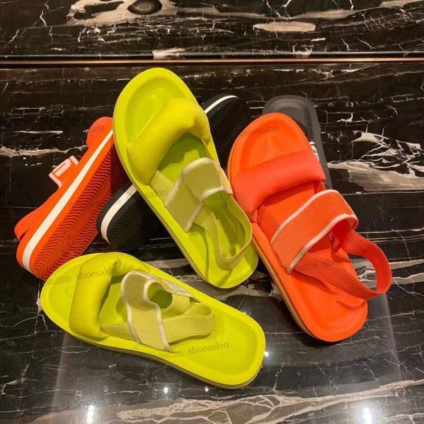 2022 women furry slippers designer fluff yeah slides sandal australia australian fuzzy soft house ladies womens shoes fur fluffy sandals men, Black
2022 women furry slippers designer fluff yeah slides sandal australia australian fuzzy soft house ladies womens shoes fur fluffy sandals men, Black